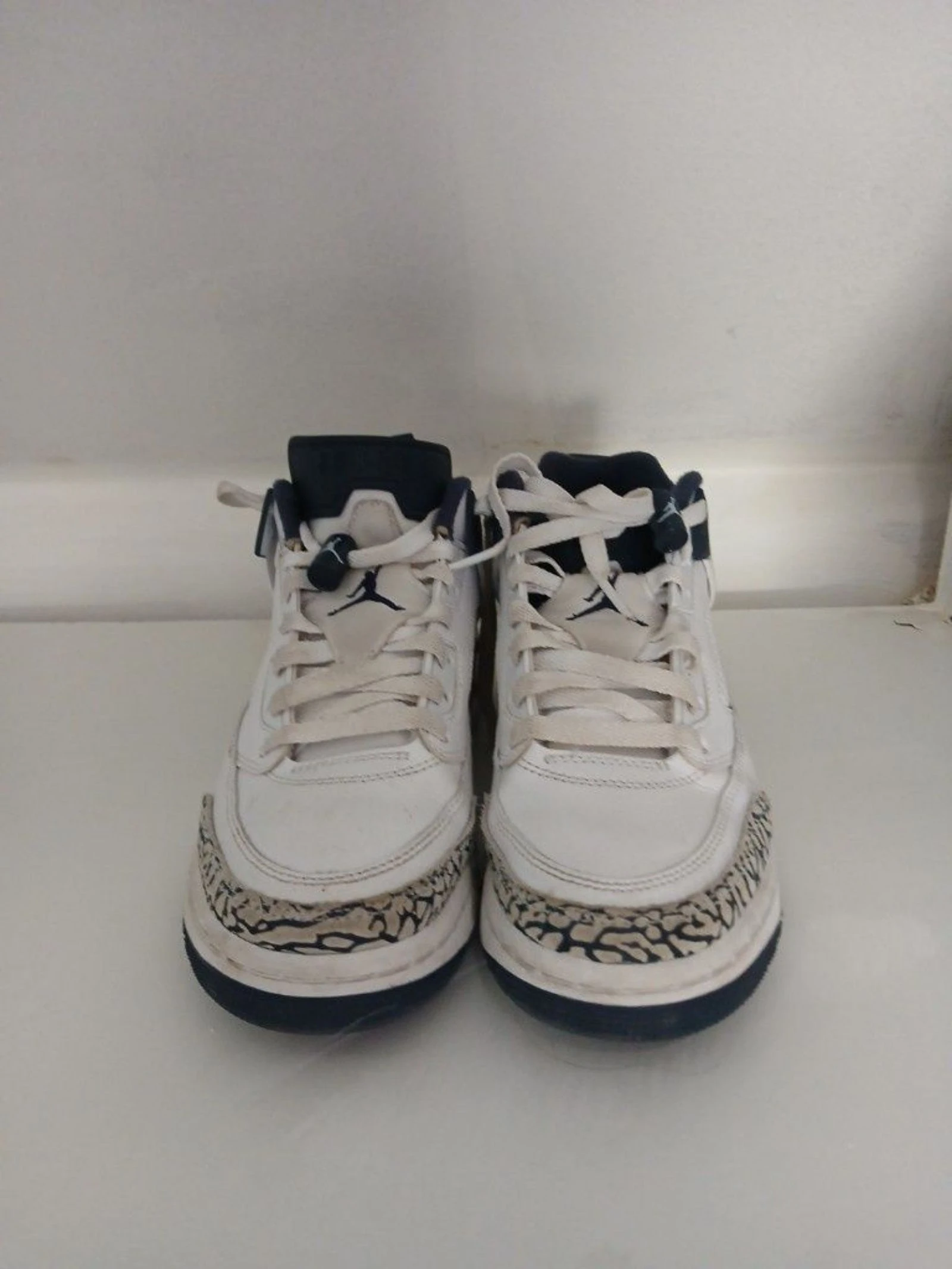 Jordan 3 Retro 'Midnight Navy'